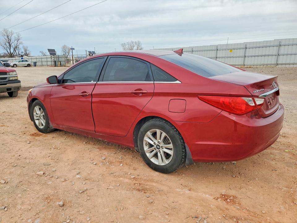 Photo 2 from auction – 2013 HYUNDAI SONATA with VIN 5NPEB4AC6DH634518