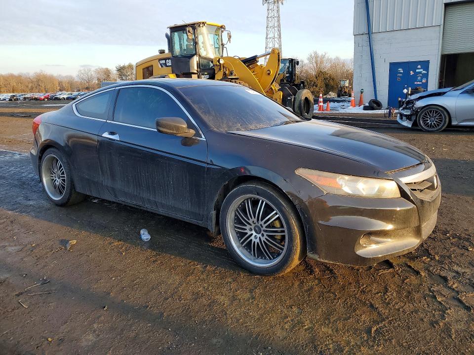 Photo 4 from auction – 2011 HONDA ACCORD EXL with VIN 1HGCS2B83BA002524