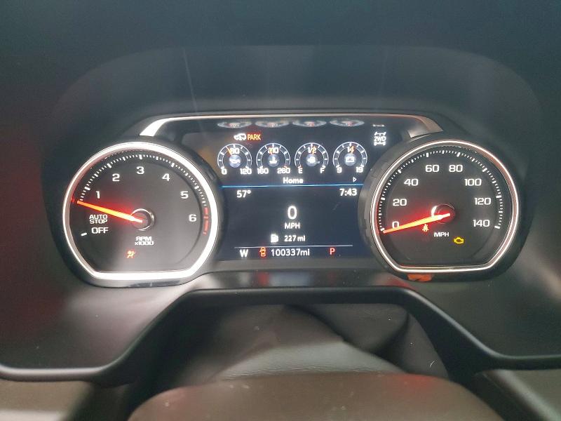 Photo 9 from auction – 2021 CHEVROLET SUBURBAN with VIN 1GNSKDKD6MR351840