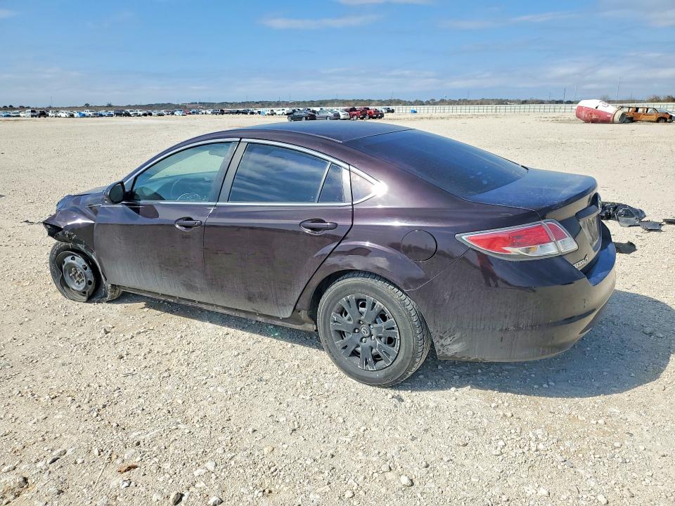 Photo 2 from auction – 2011 MAZDA 6 with VIN 1YVHZ8BH7B5M10207
