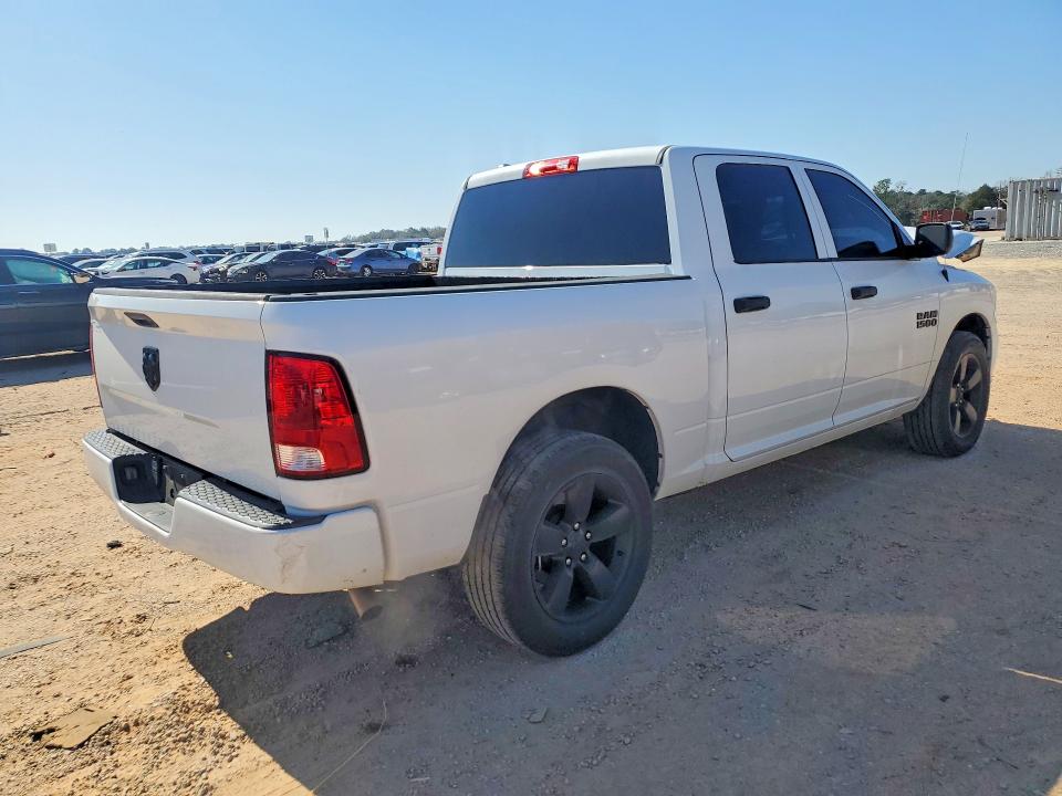 Photo 3 from auction – 2018 RAM 1500 with VIN 1C6RR6KG8JS299972