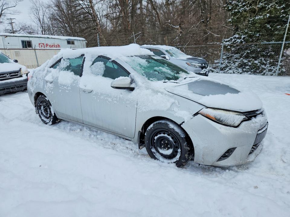 Photo 4 from auction – 2015 TOYOTA COROLLA with VIN 2T1BURHE8FC470924