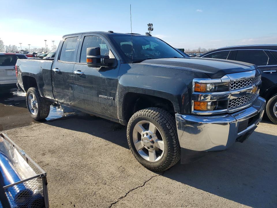 Photo 4 from auction – 2019 CHEVROLET SILVERADO with VIN 2GC2KREG4K1225249