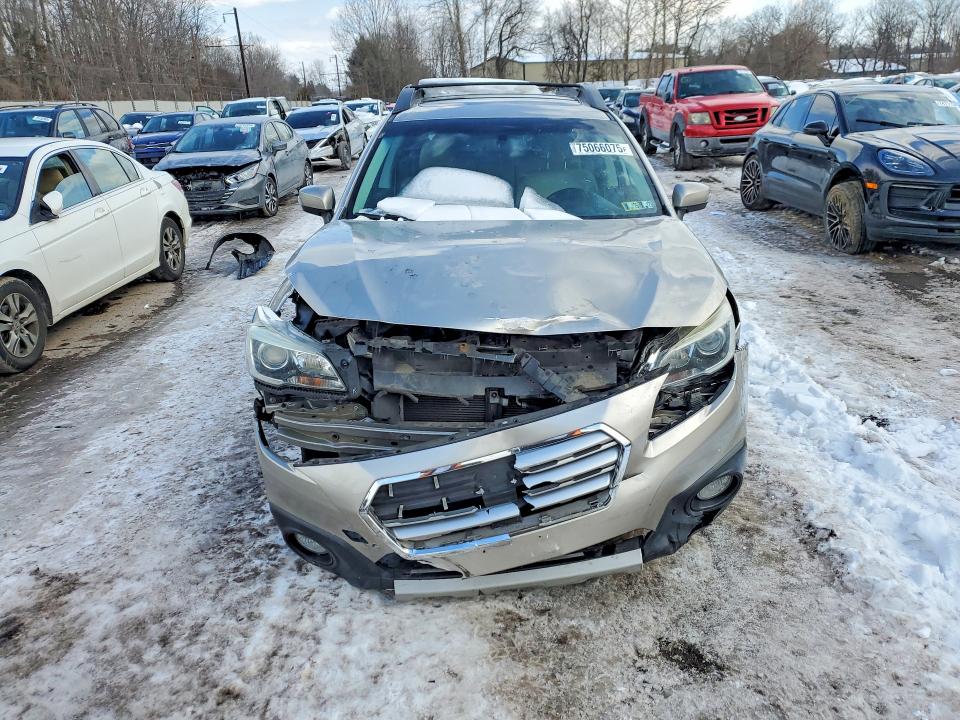 Photo 5 from auction – 2015 SUBARU OUTBACK 2. with VIN 4S4BSALC7F3252412