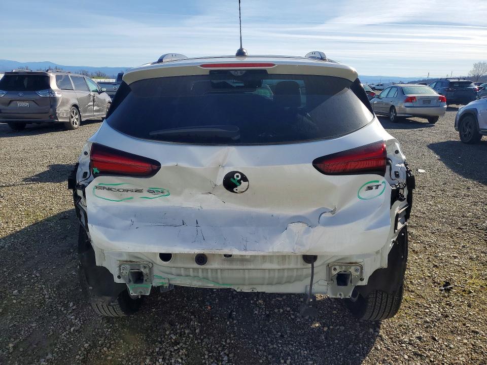 Photo 6 from auction – 2020 BUICK ENCORE GX with VIN KL4MMFSL3LB073043