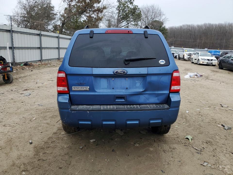 Photo 6 from auction – 2010 FORD ESCAPE with VIN 1FMCU0D77AKB51587