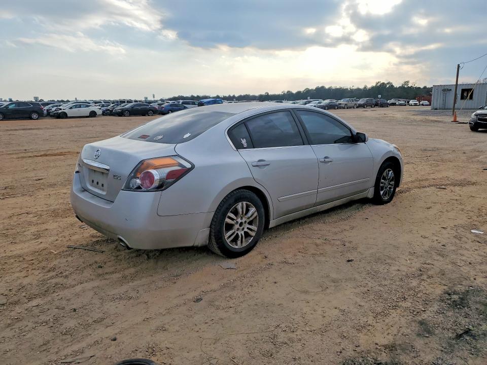 Photo 3 from auction – 2012 NISS ALTIMA with VIN 1N4AL2AP4CN446605