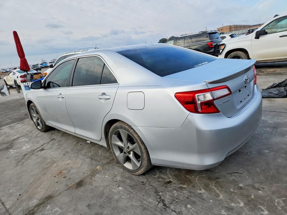 Photo 2 from auction – 2013 TOYOTA CAMRY with VIN 4T1BF1FK1DU646454