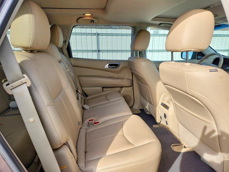 Photo 11 from auction – 2015 NISSAN PATHFINDER with VIN 5N1AR2MM6FC610622