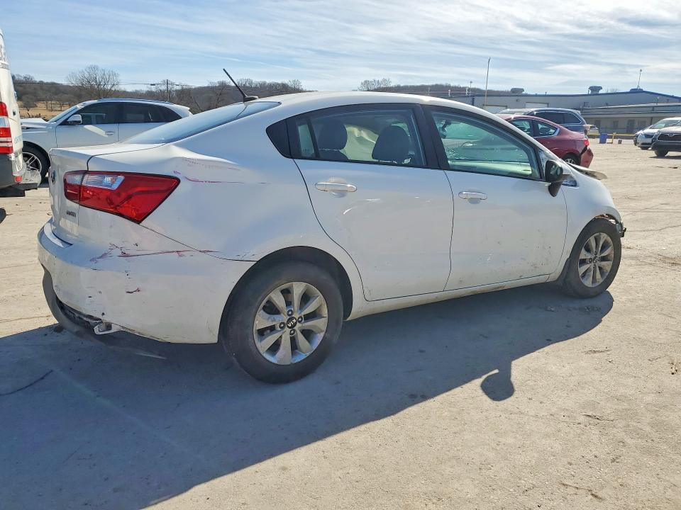 Photo 3 from auction – 2017 KIA RIO with VIN KNADN4A31H6007239