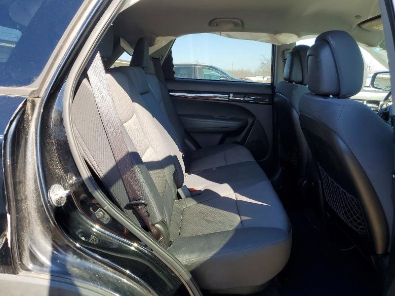Photo 11 from auction – 2013 KIA SORENTO LX with VIN 5XYKTDA25DG385157