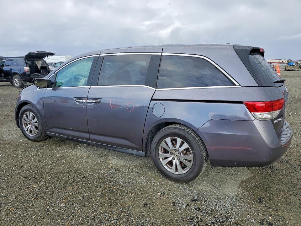 Photo 2 from auction – 2015 HONDA ODYSSEY EX with VIN 5FNRL5H69FB100189