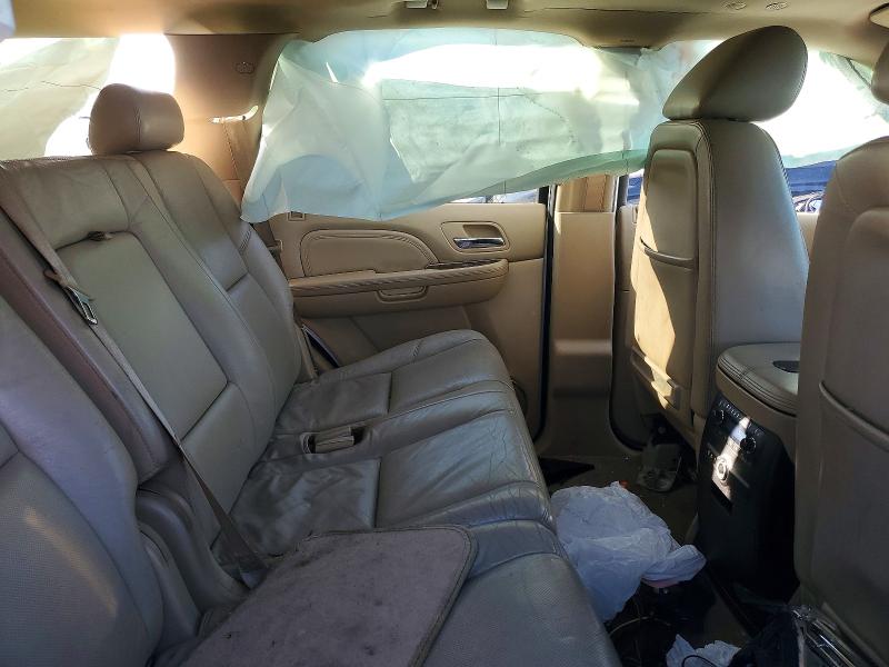 Photo 10 from auction – 2010 CADILLAC ESCALADE L with VIN 1GYUKBEF0AR181628