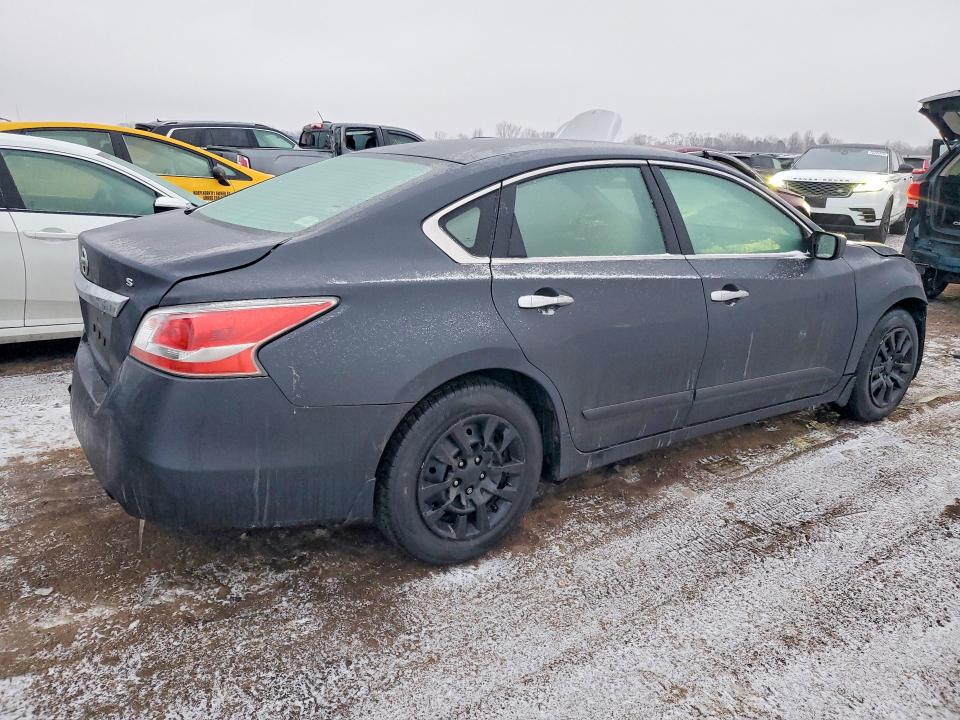 Photo 3 from auction – 2015 NISSAN ALTIMA 2.5 with VIN 1N4AL3AP4FC192691