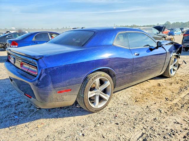 Photo 3 from auction – 2015 DODGE CHALLENGER with VIN 2C3CDZAG4FH895275