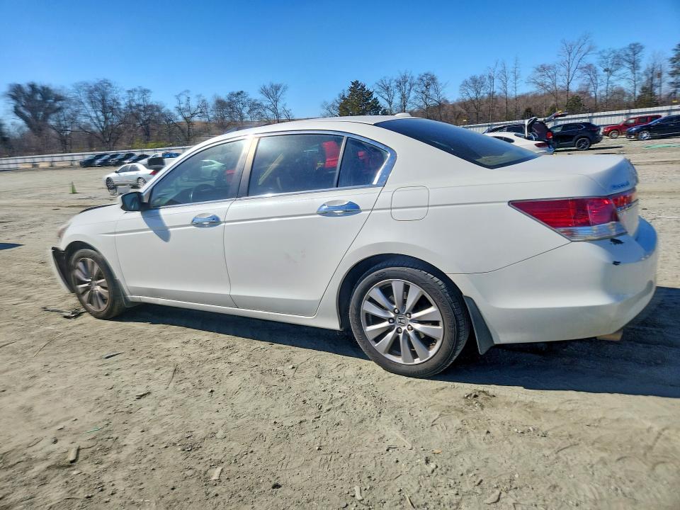 Photo 2 from auction – 2012 HONDA ACCORD with VIN 1HGCP3F87CA012668