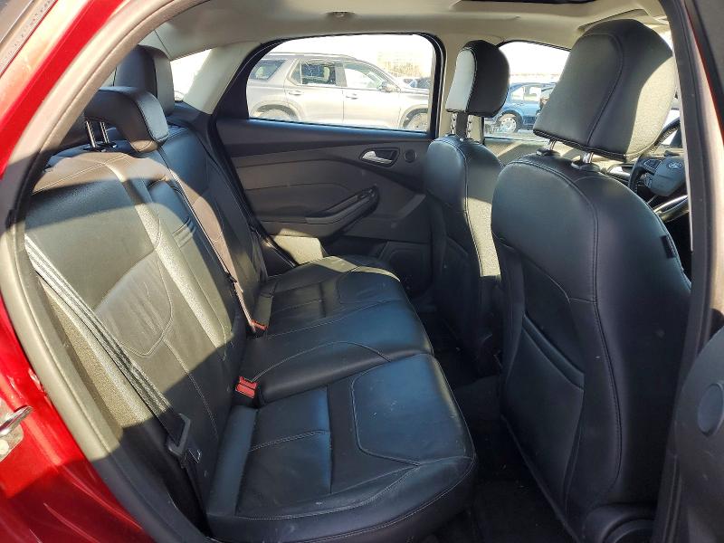 Photo 10 from auction – 2016 FORD FOCUS with VIN 1FADP3J25GL292015