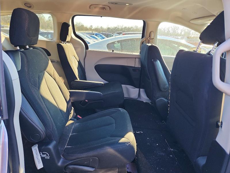 Photo 11 from auction – 2020 CHRYSLER PACIFICA T with VIN 2C4RC1FG6LR159236