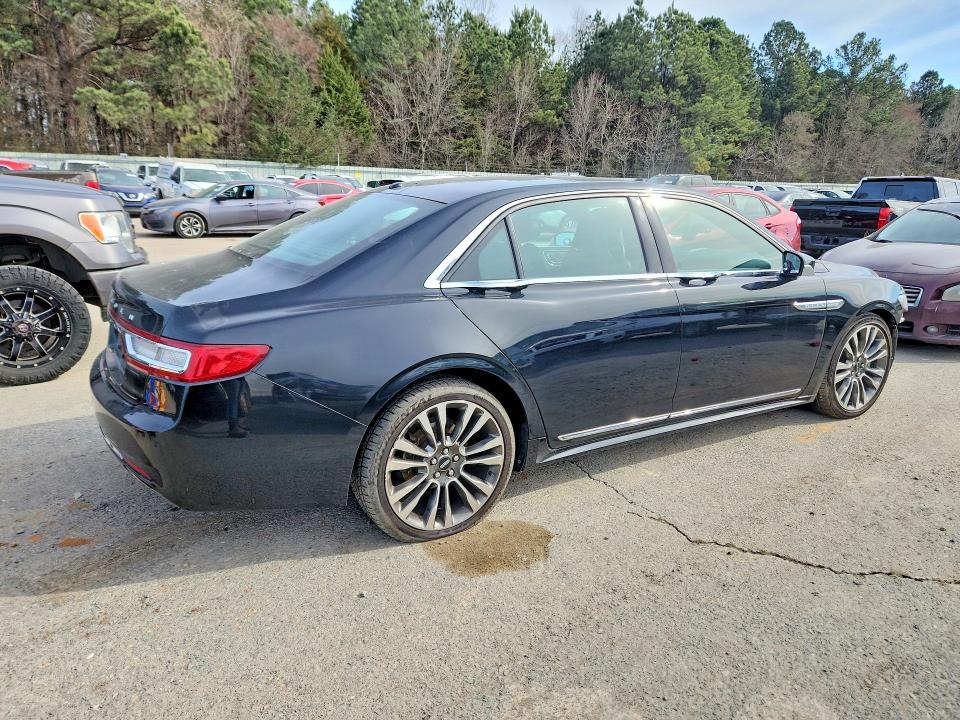 Photo 3 from auction – 2017 LINCOLN CONTINENTA with VIN 1LN6L9RP2H5611325
