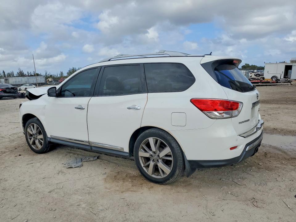 Photo 2 from auction – 2013 NISSAN PATHFINDER with VIN 5N1AR2MM9DC641361