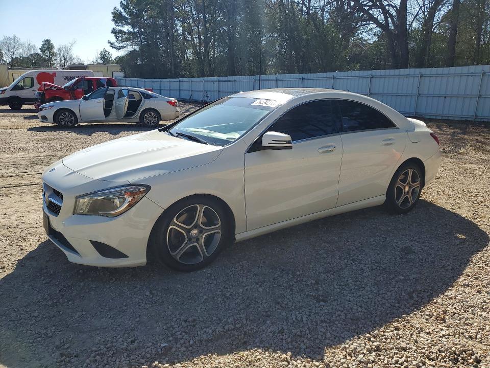 MERCEDES-BENZ CLA 2014 with VIN WDDSJ4EB8EN104839 - Photo from auction