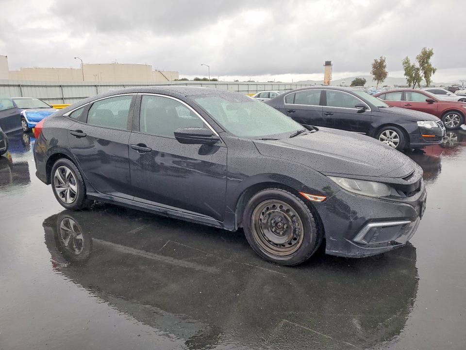 Photo 4 from auction – 2019 HONDA CIVIC with VIN 19XFC2F63KE021945