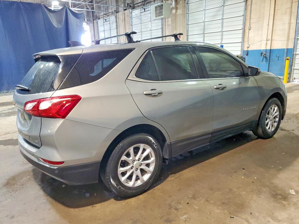 Photo 3 from auction – 2018 CHEVROLET EQUINOX LT with VIN 3GNAXJEV6JS614305
