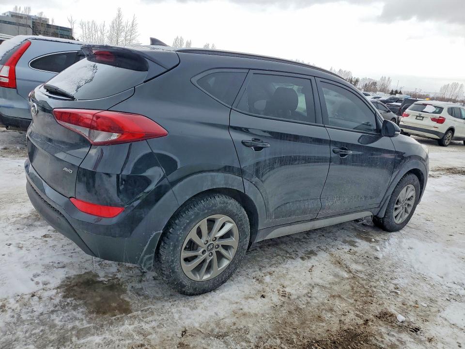 Photo 3 from auction – 2018 HYUNDAI TUCSON SEL with VIN KM8J3CA43JU796991