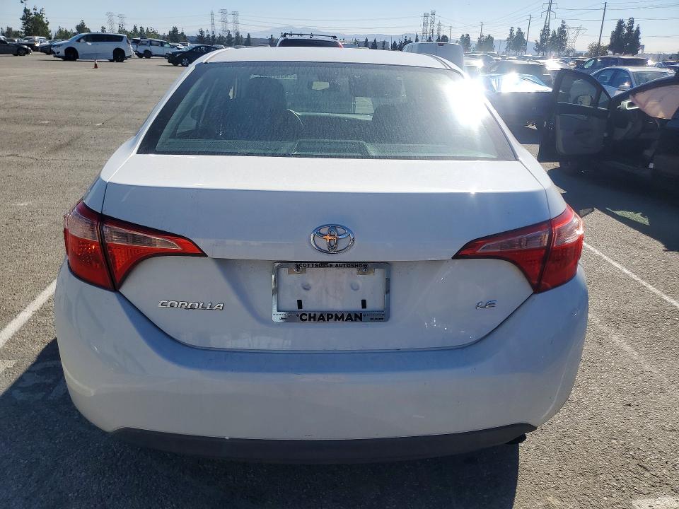 Photo 6 from auction – 2018 TOYOTA COROLLA with VIN 5YFBURHE8JP830475