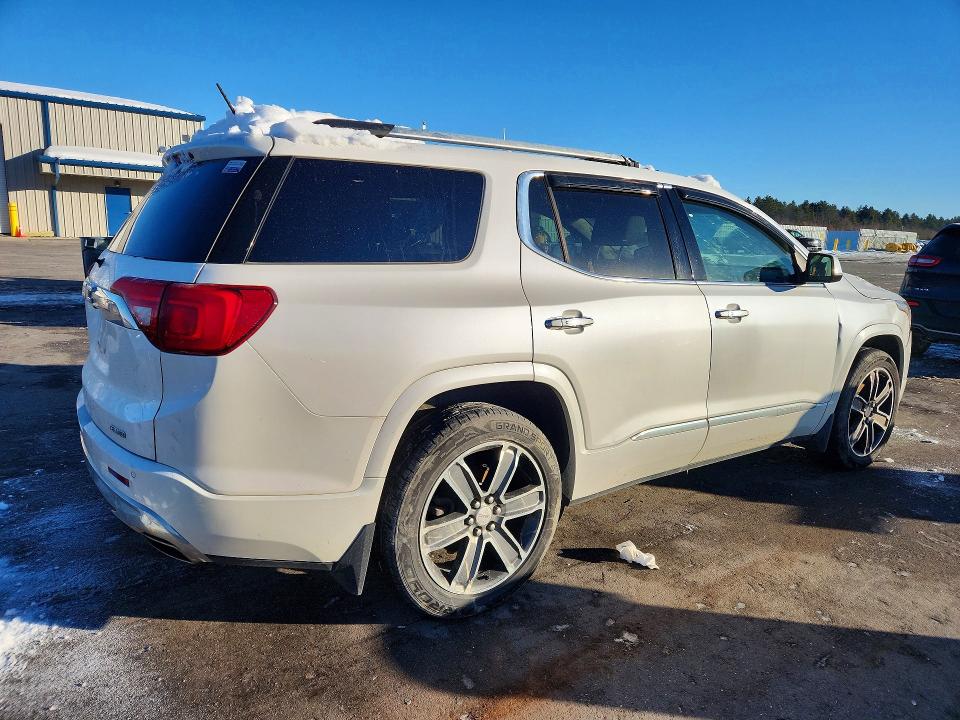 Photo 3 from auction – 2017 GMC ACADIA with VIN 1GKKNXLS4HZ239899