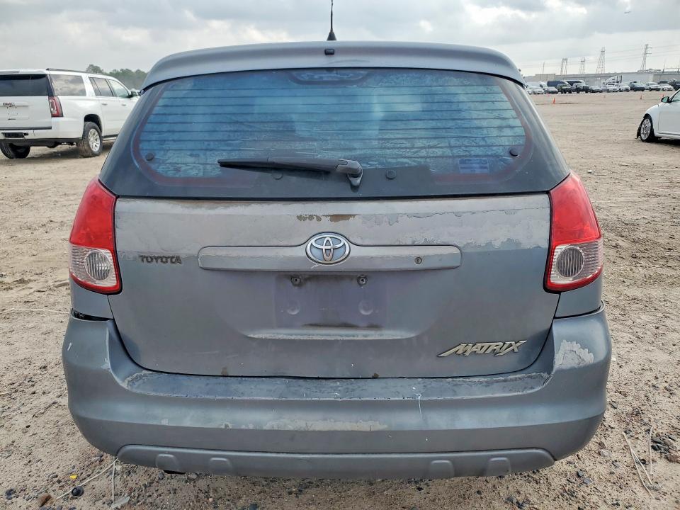 Photo 6 from auction – 2004 TOYOTA MATRIX with VIN 2T1KR32E54C304249