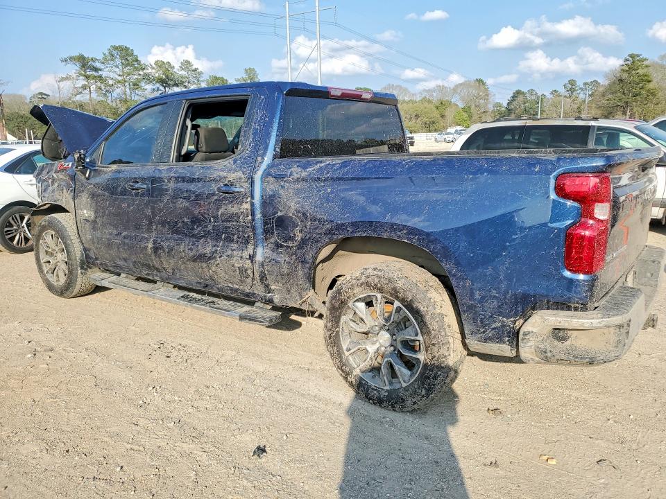 Photo 2 from auction – 2022 CHEVROLET SILVERADO with VIN 2GCUDDED4N1512106