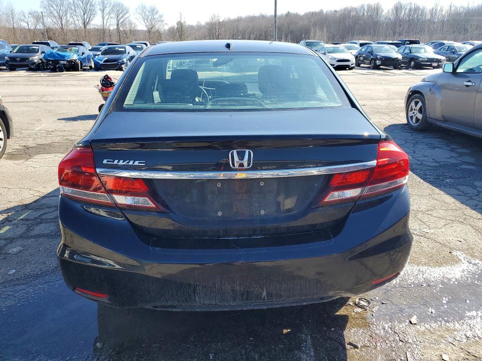 Foto 6 de la subasta – 2013 HONDA CIVIC con VIN 19XFB2F93DE056338
