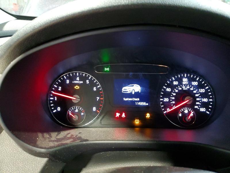 Photo 9 from auction – 2019 KIA SORENTO L with VIN 5XYPG4A33KG560229