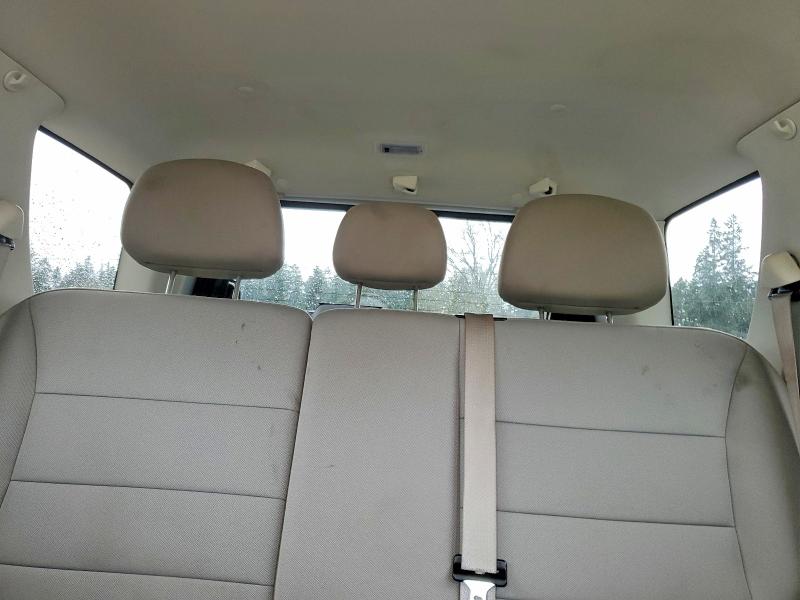 Photo 10 from auction – 2010 FORD ESCAPE with VIN 1FMCU5K32AKC85646