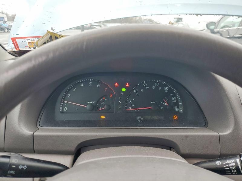 Photo 9 from auction – 2003 TOYOTA CAMRY LE with VIN 4T1BE32K93U228467