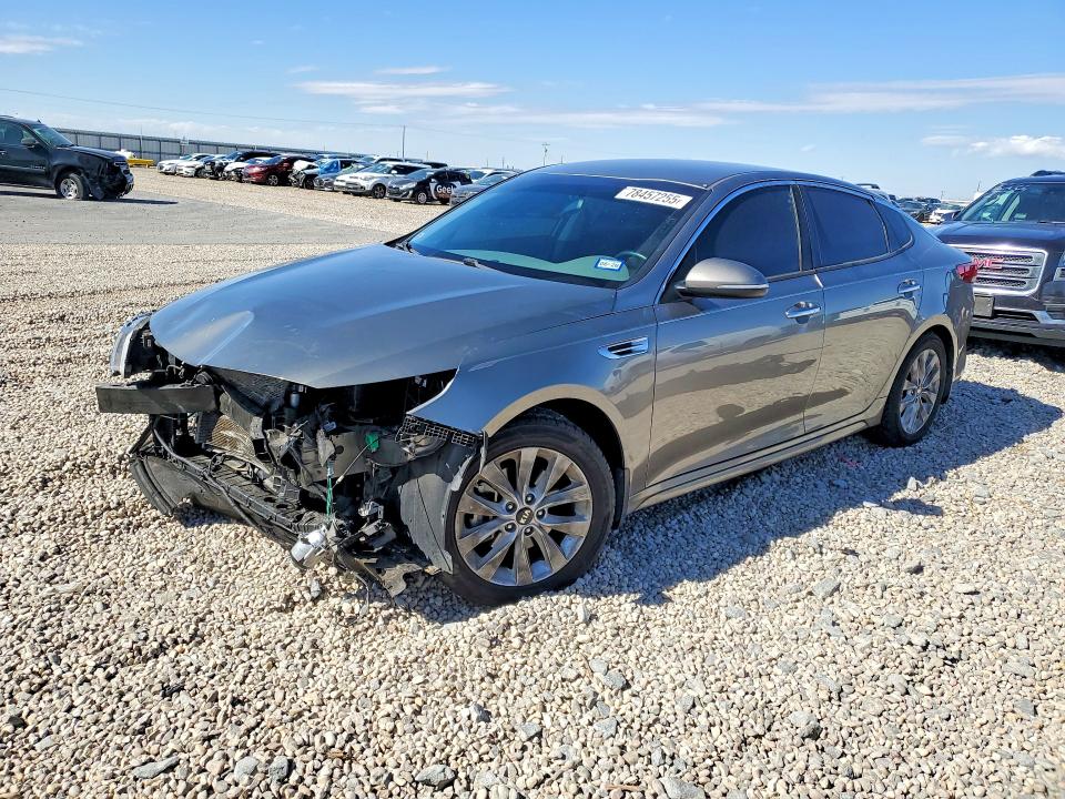 KIA OPTIMA 2016 with VIN 5XXGU4L38GG050654 - Photo from auction