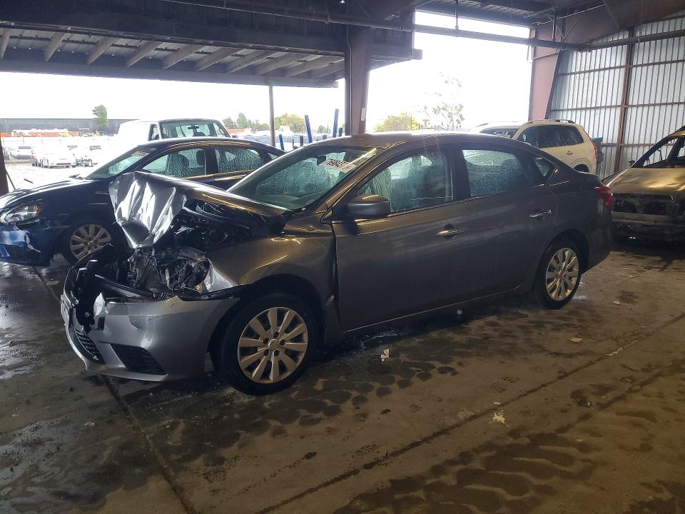 NISSAN SENTRA 2017 with VIN 3N1AB7AP3HL671361 - Photo from auction