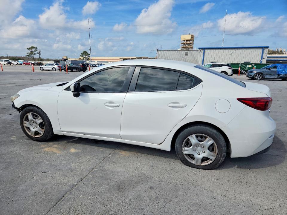 Photo 2 from auction – 2015 MAZDA 3 with VIN 3MZBM1U73FM208564