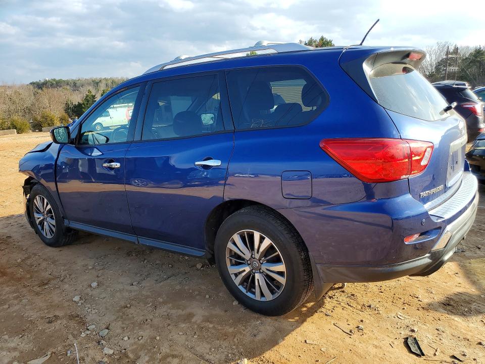 Photo 2 from auction – 2018 NISSAN PATHFINDER with VIN 5N1DR2MM4JC655791