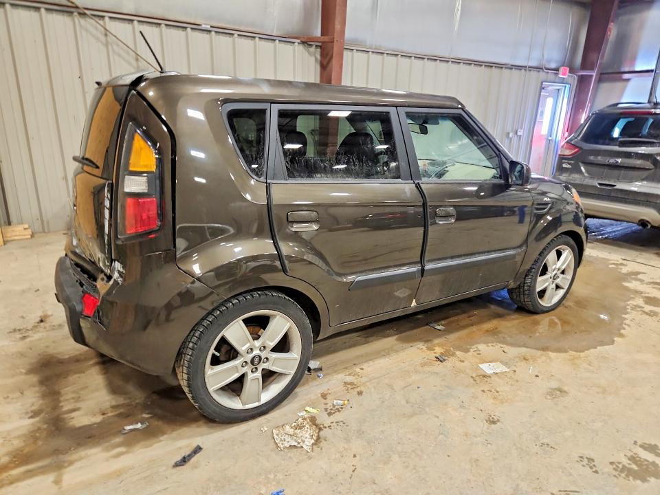 Photo 3 from auction – 2010 KIA SOUL with VIN KNDJT2A23A7193227