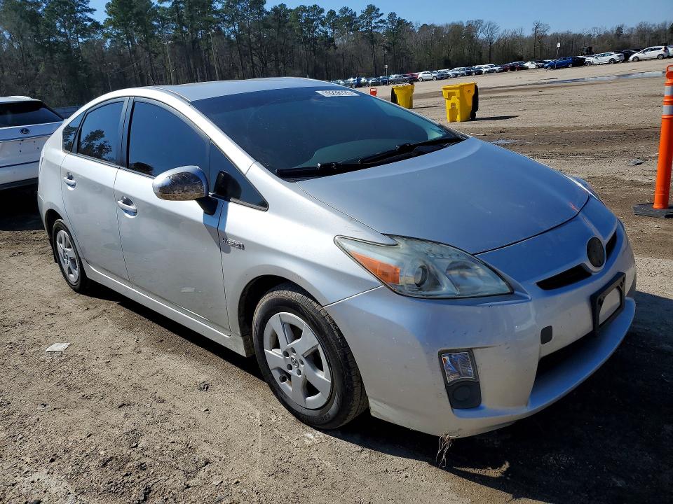 Photo 4 from auction – 2011 TOYOTA PRIUS with VIN JTDKN3DU6B1402773