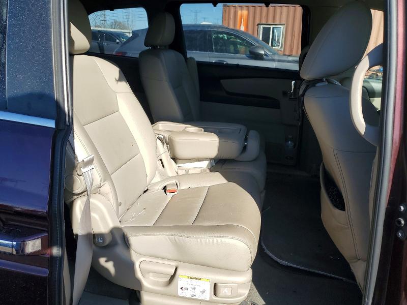 Photo 11 from auction – 2015 HONDA ODYSSEY with VIN 5FNRL5H64FB107499