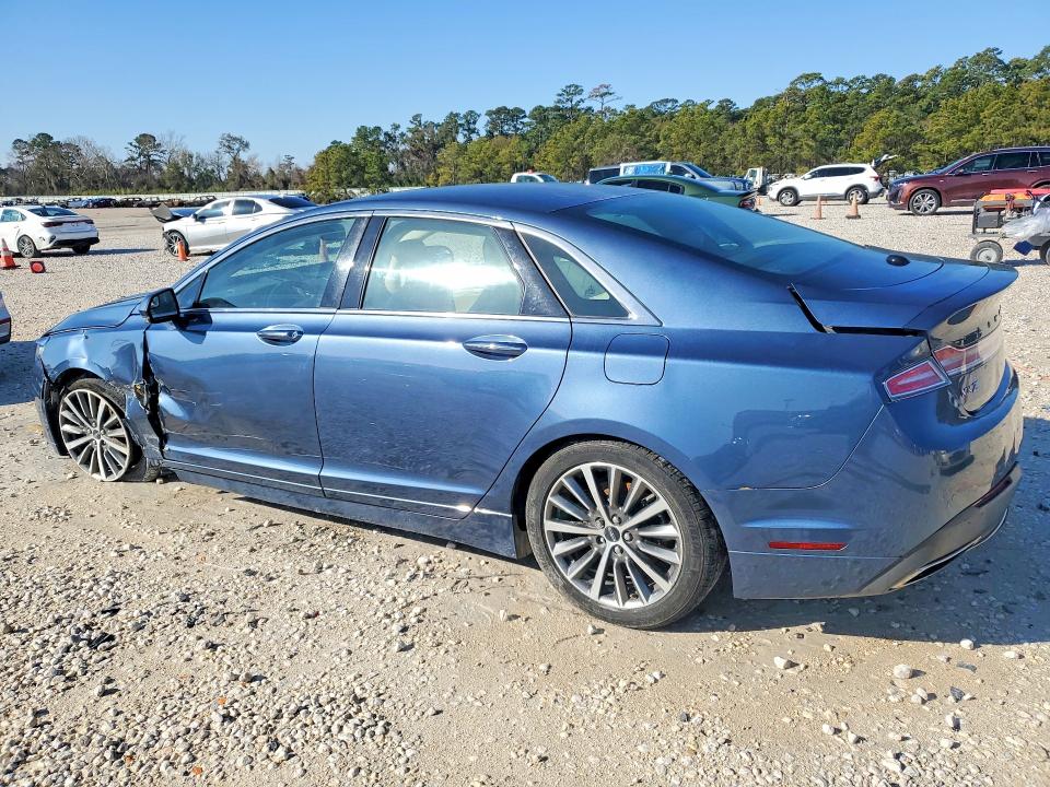 Photo 2 from auction – 2018 LINCOLN MKZ with VIN 3LN6L5A95JR619556