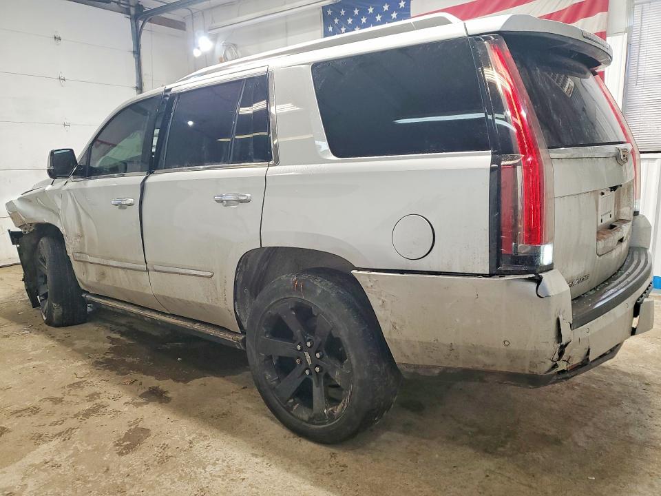 Photo 2 from auction – 2017 CADILLAC ESCALADE with VIN 1GYS4CKJ4HR358949