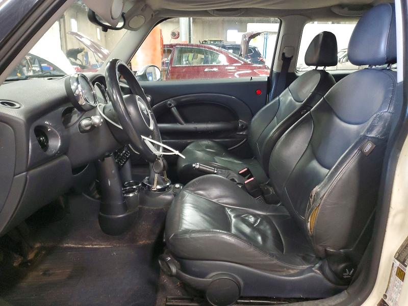 Photo 7 from auction – 2005 MINI COOPER with VIN WMWRC33415TC57298