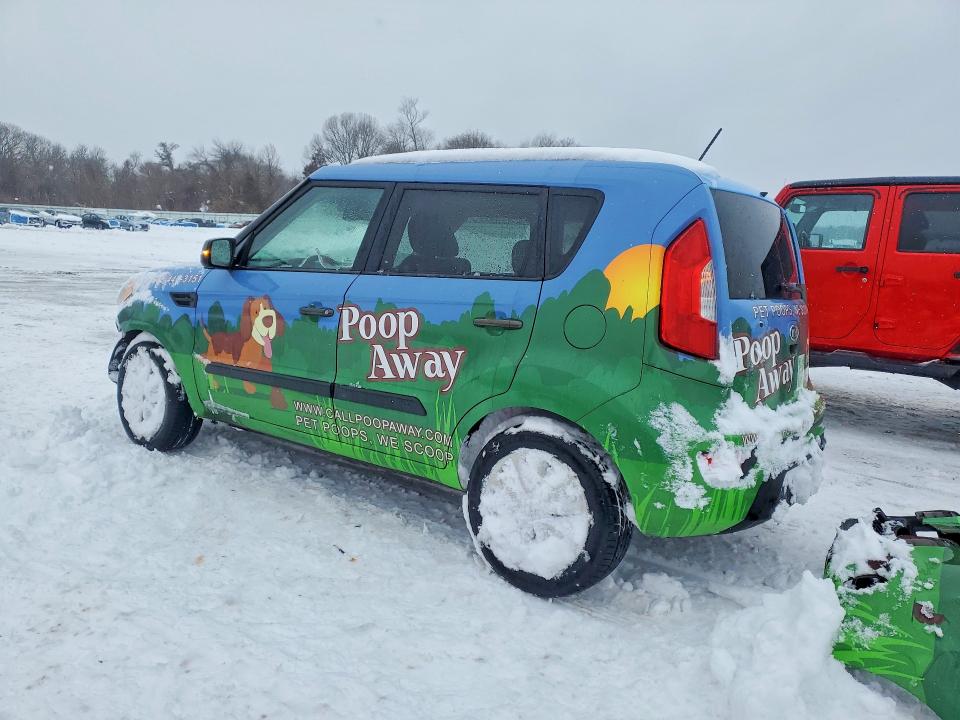 Photo 2 from auction – 2012 KIA SOUL with VIN KNDJT2A63C7374351