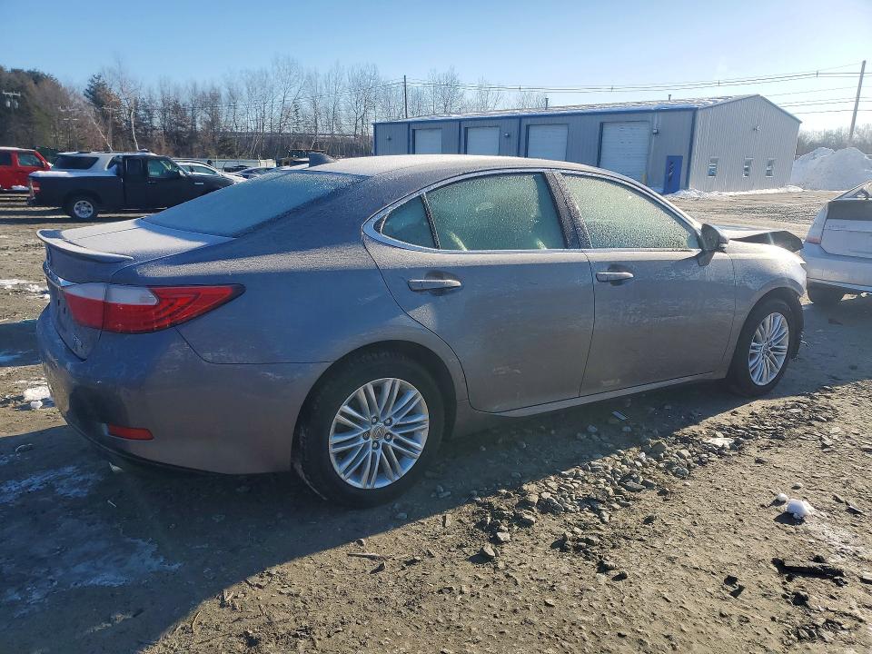 Photo 3 from auction – 2015 LEXUS ES 350 with VIN JTHBK1GG3F2196720