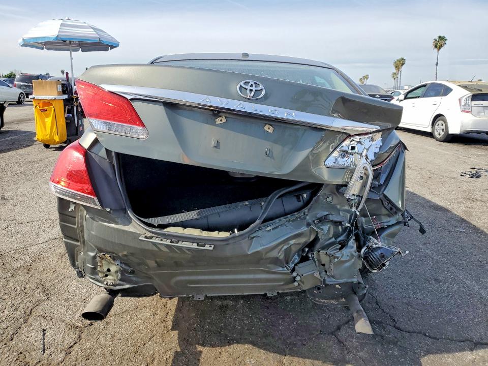 Photo 6 from auction – 2012 TOYOTA AVALON with VIN 4T1BK3DB8CU441366