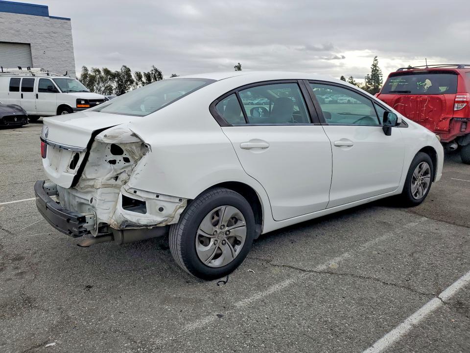Photo 3 from auction – 2014 HONDA CIVIC LX with VIN 19XFB2F56EE243975